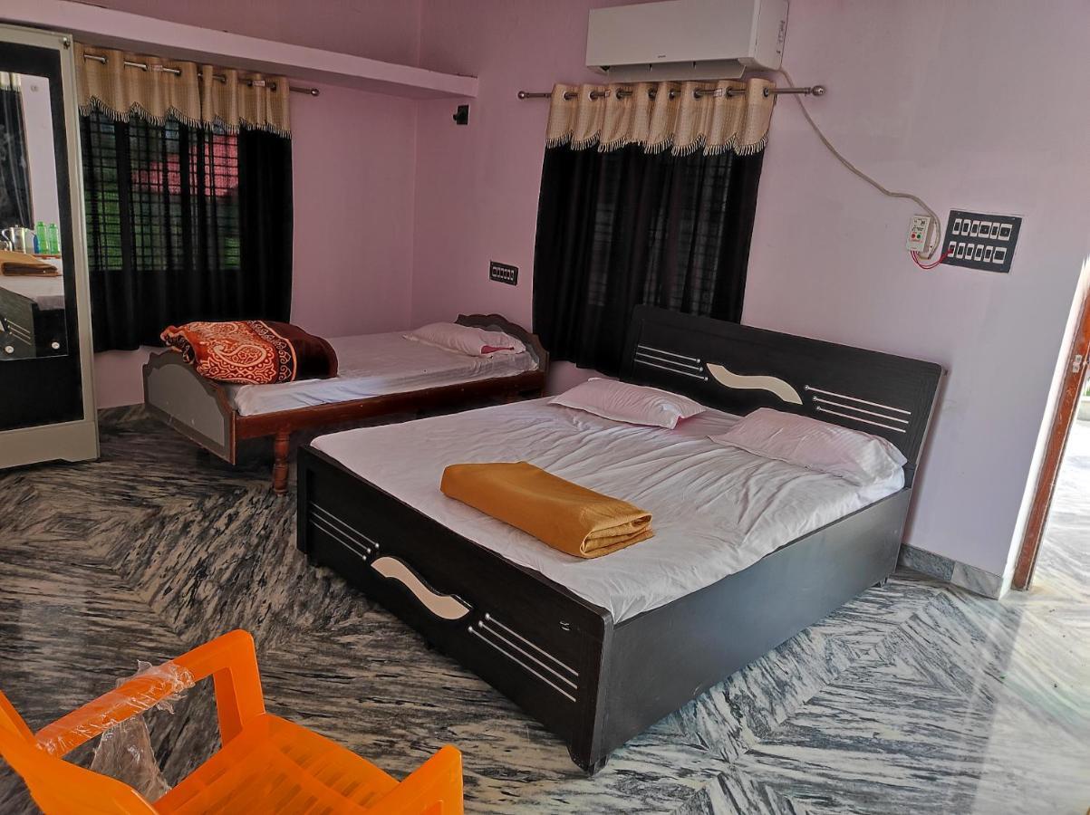 Vrundavan Home Stay And Village Resort Kevadia Екстер'єр фото