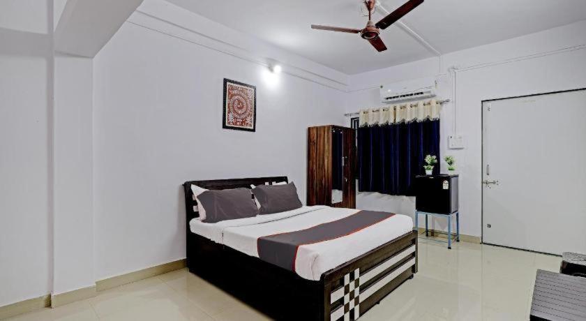 Vrundavan Home Stay And Village Resort Kevadia Екстер'єр фото