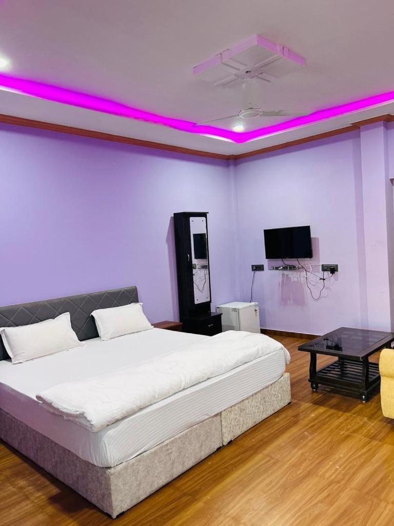 Vrundavan Home Stay And Village Resort Kevadia Екстер'єр фото